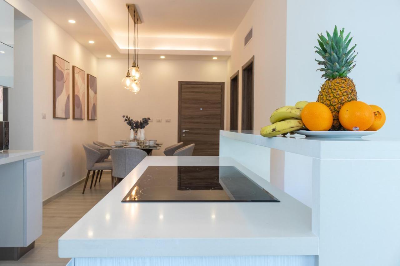 Family Getaway Apartment - Right On The Beach Punta Cana Exterior photo