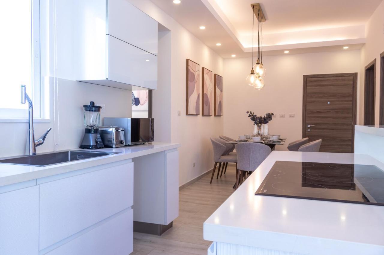 Family Getaway Apartment - Right On The Beach Punta Cana Exterior photo